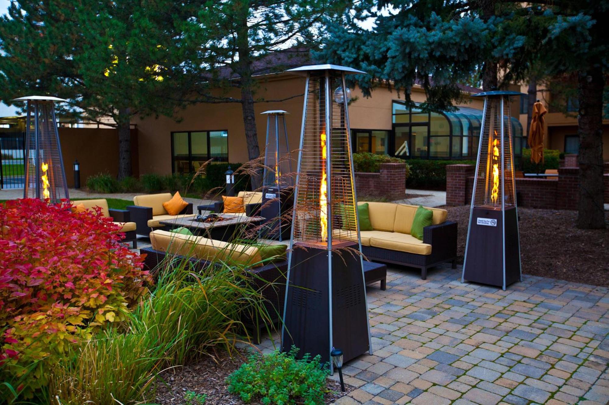 Courtyard Chicago O'Hare Hotel Des Plaines Exterior foto
